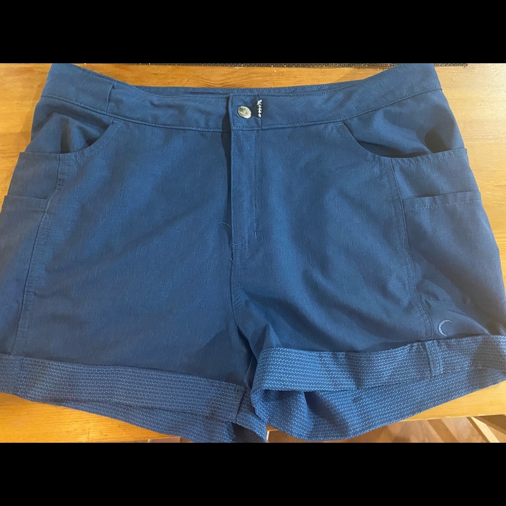 ZYIA Navy Trail Shorts